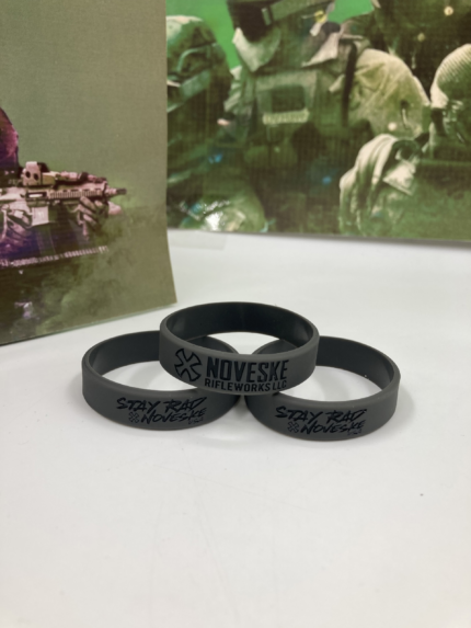 Крепежная резинка NOVESKE (серый+черный)
